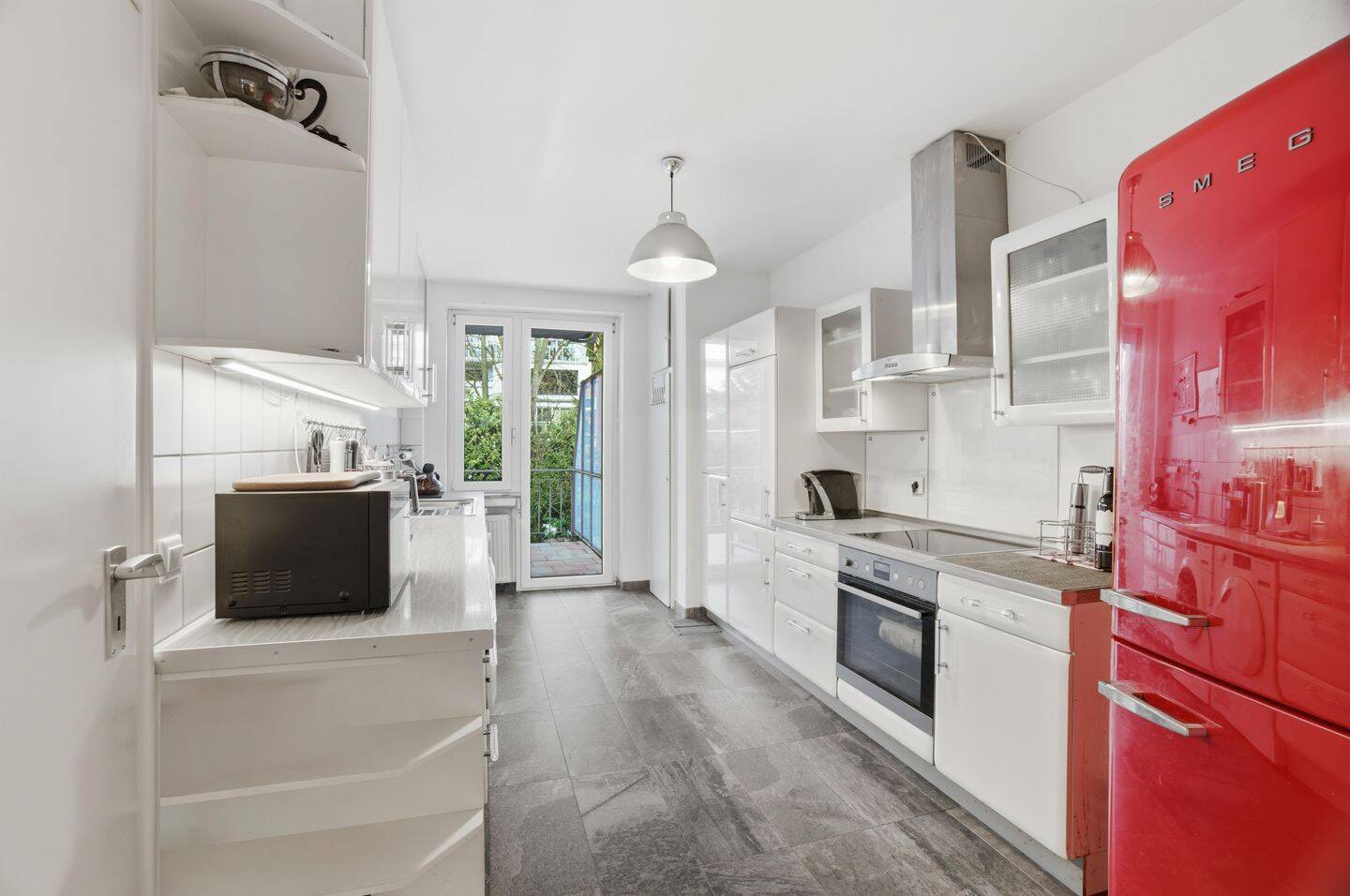 Elegant am Zoopark: modernisierte 5,5-Zi.-Whg., 2 Bäder, großer Balkon, Aufzug – Düsseldorf – Vorschaubild 5