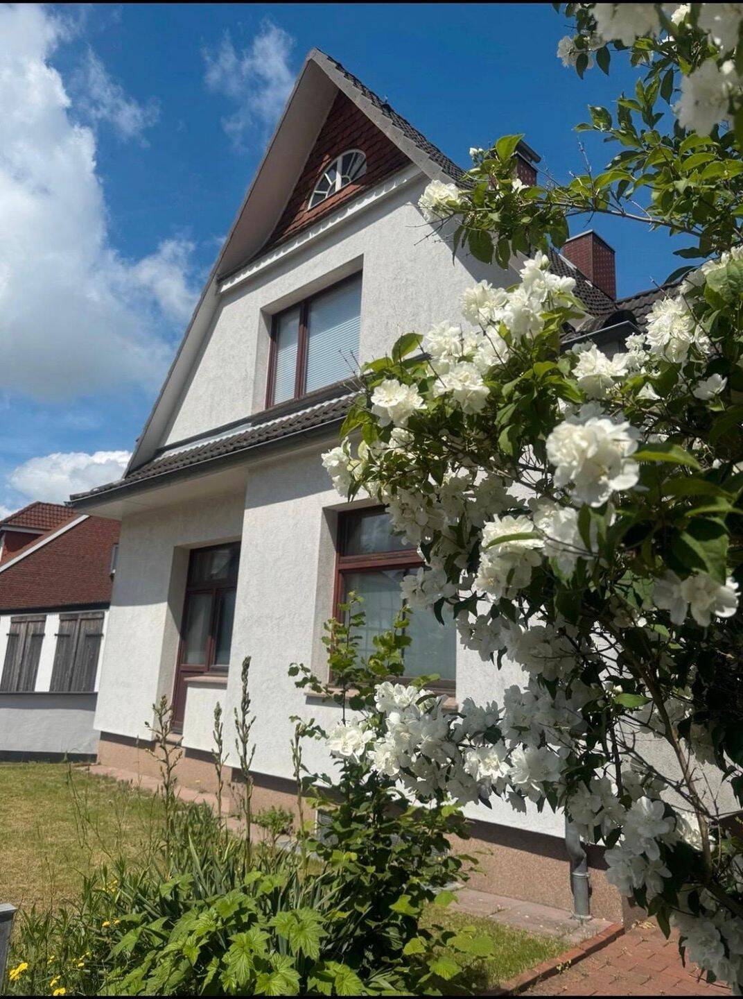 Charmantes Einfamilienhaus mit modernem Wohnkomfort und Garten in begehrter Lage von Bad Schwartau