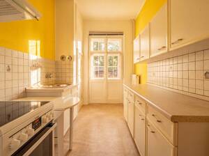 Ruhig mit Originaldielen und schönem Gemeinschaftsgarten - bezugsfrei – 10318 Berlin – Vorschaubild 5