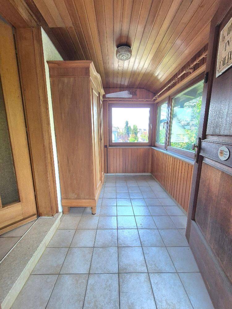 Idylisches Einfamilienhaus mit lichtdurchfluteten Räumen, großer Garten, 2 x Garage beste Lage in Leinfelden – Leinfelden-Echterdingen – Vorschaubild 9