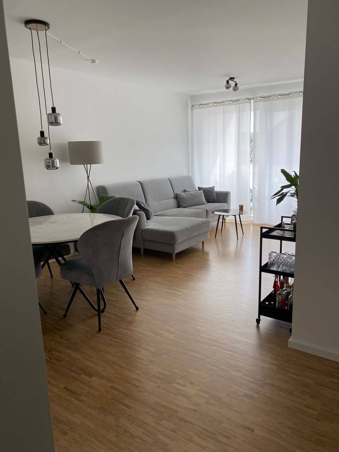 Sonnige 2-Zimmer-Wohnung mit exklusiver Ausstattung in sehr guter Lage – Dußlingen – Vorschaubild 2