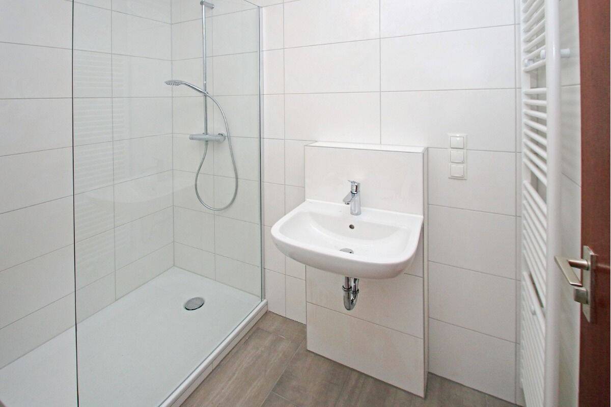 7-Parteienhaus mit 7 Garagen im beliebten Mannheimer Feudenheim – Mannheim – Vorschaubild 9