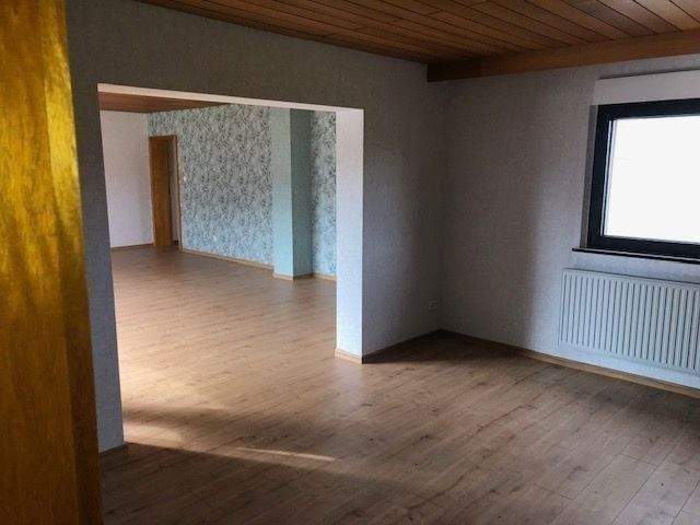 Wannemacher Immobilien **** (Neuer Preis) Freistehendes gepflegtes Einfamilienhaus in einer schönen Lage von Wiebelskirchen **** – Neunkirchen – Vorschaubild 9