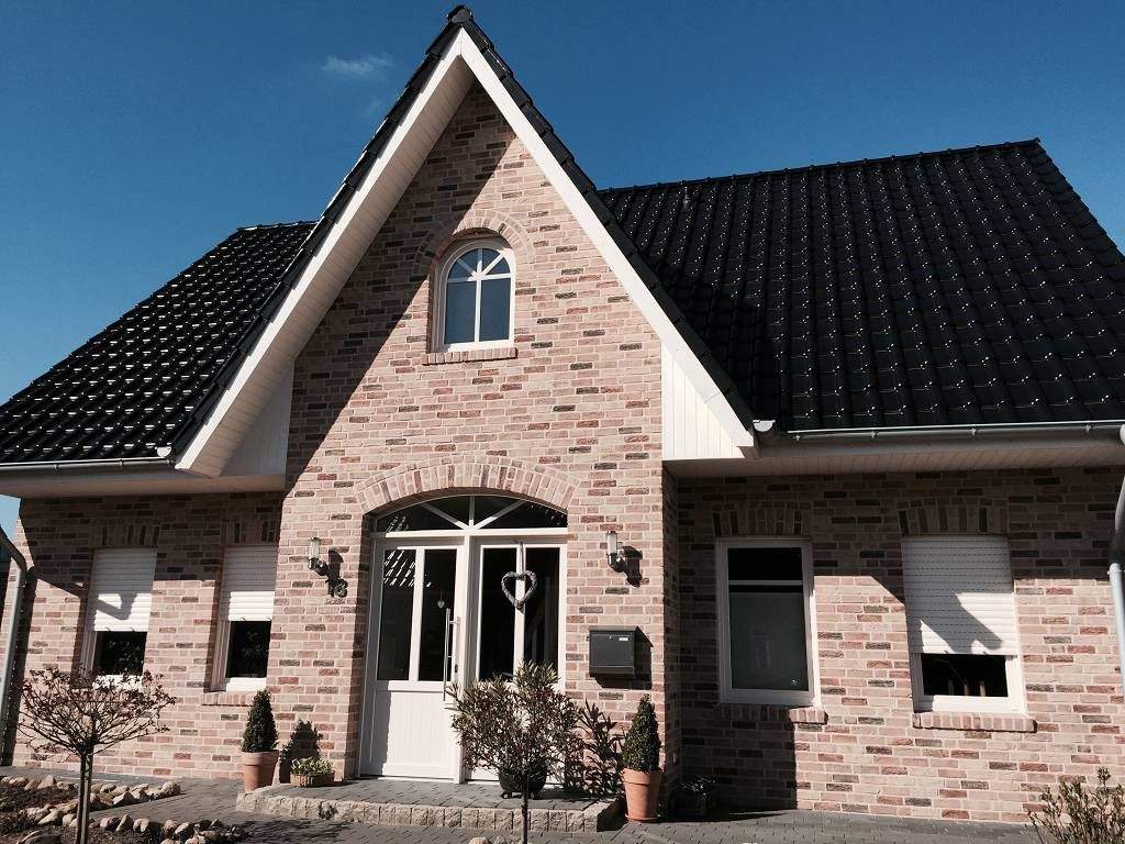 Ihr Friesenhaus - Neubauprojekt - Niedrigenergiehaus mit Wärmepumpe + PV-Anlage – Ahrensbök – Vorschaubild 2