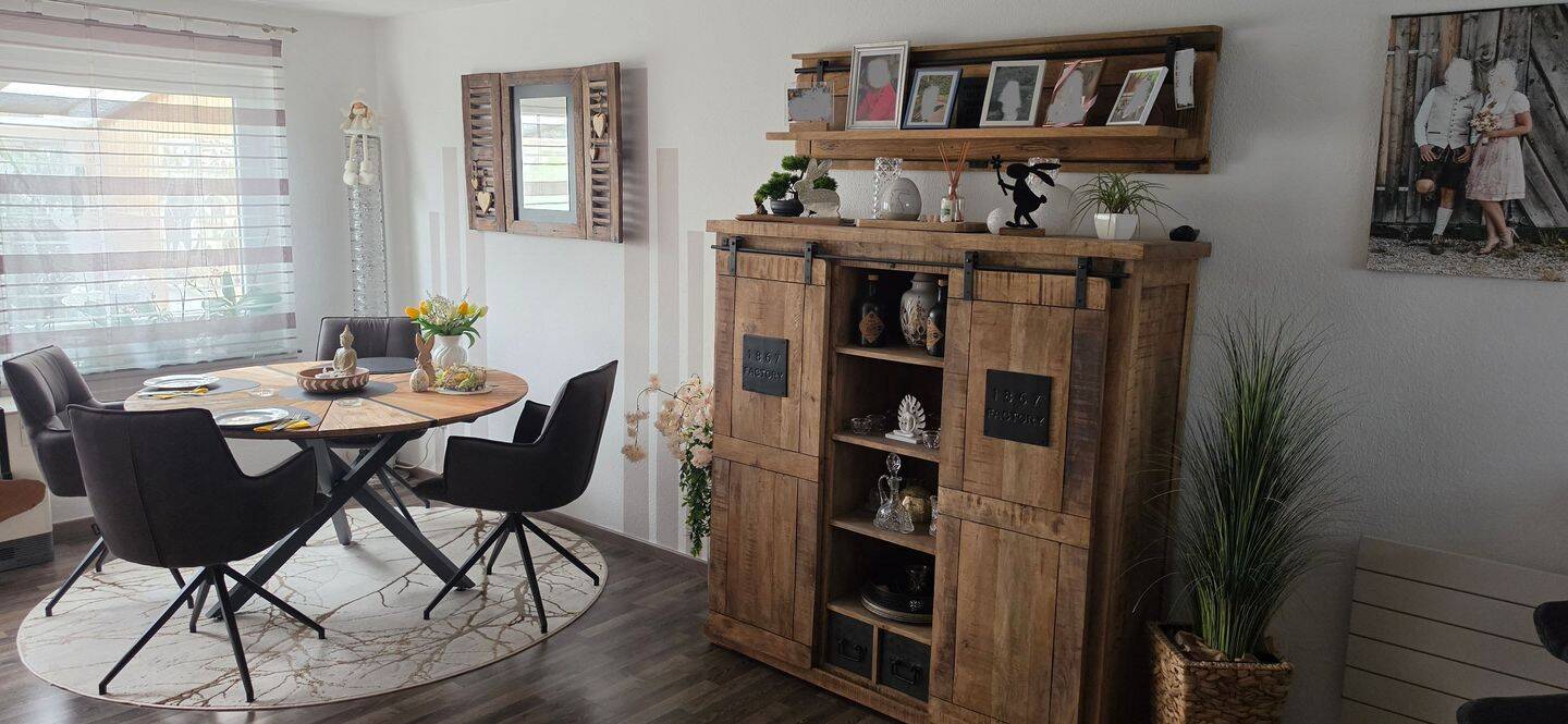 Charmantes Reihenhaus in ruhiger Lage (Sackgasse) mit herrlichem Garten, Terrasse, Garage, Carport, **Provisionsfrei von Privat** – Königsbach-Stein – Vorschaubild 6