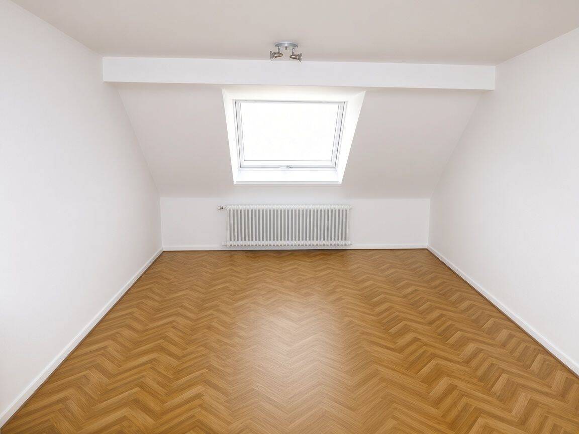 Anmietung NUR als: Single mit Job o. geregeltem Einkommen #  Blumen-Beet Garten & die kleine Terrasse im EG. darf mitbenutzt werden.