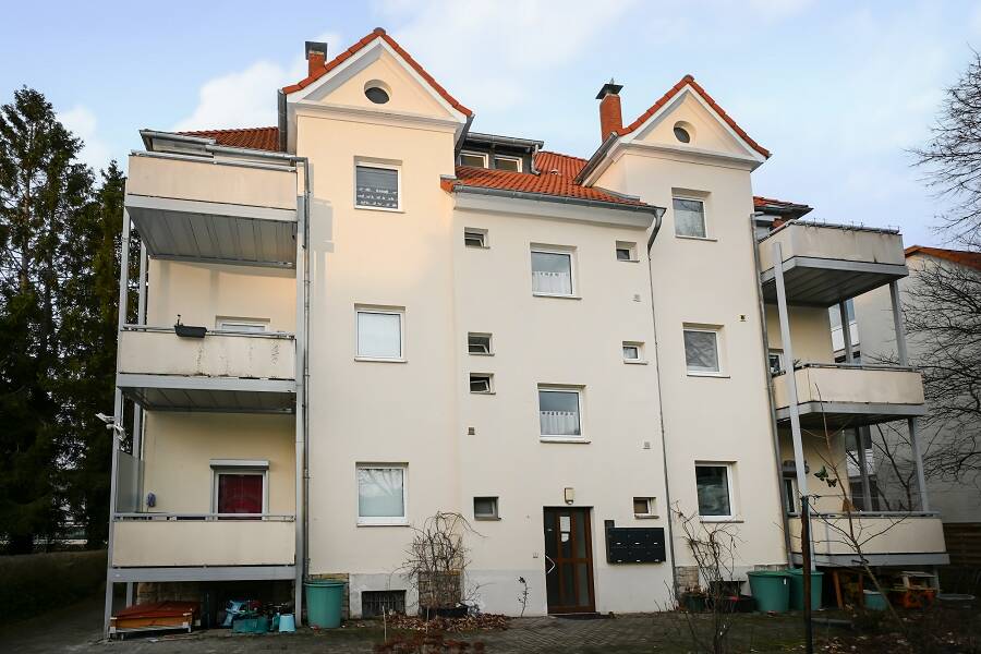 Attraktives Mehrfamilienhaus mit Baugrundstücken! – Göttingen – Vorschaubild 4