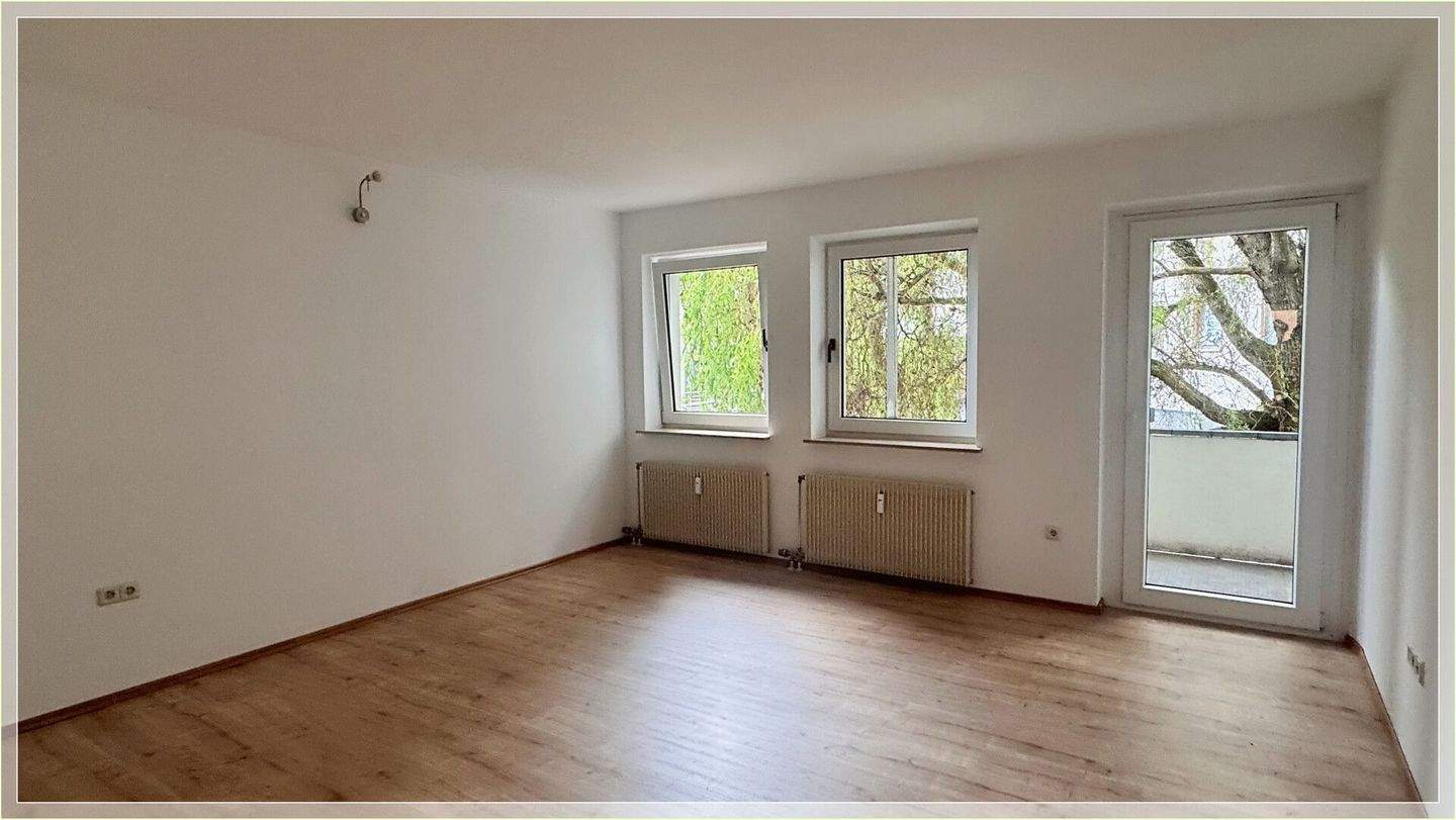 ~~ Mit Balkon, EBK, in zentraler Lage und guter Verkehrsanbindung zum Einzug bereit! – Nürnberg – Vorschaubild 2