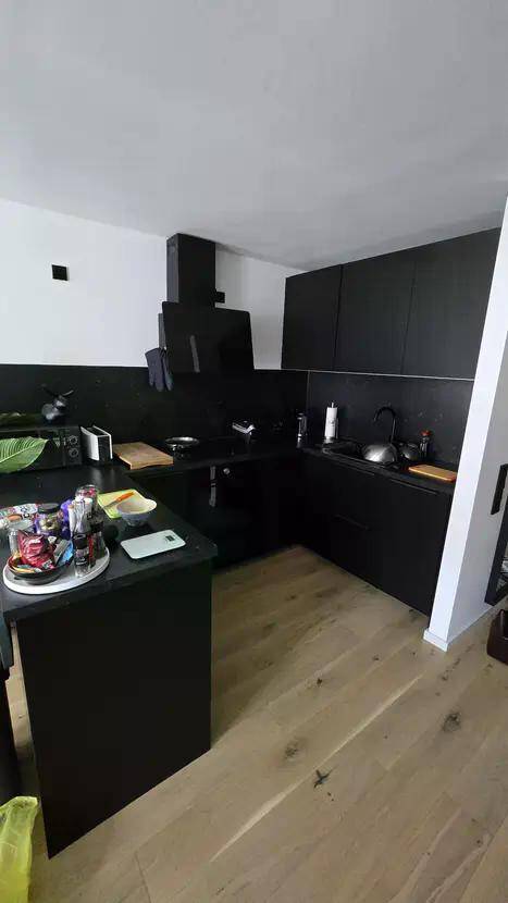 Zwischenmiete 01. Juni 2026 bis 31. August 2026: Möbilierte 2-Zimmer-Wohnung im Zentrum Münchens – München – Vorschaubild 2