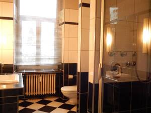 Trier - Stadt sehr gepflegte Altbauwohnung 104 m² 3 Zimmer, Terrasse, EG – 54290 Trier – Vorschaubild 6