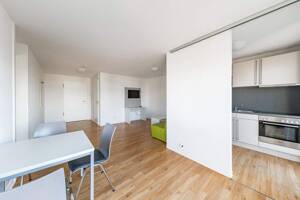 Moderne 2-Zimmerwohnung teilmöbliert in zentraler Lage nahe Bahnhof Stgt-Feuerbach – 70469 Stuttgart – Vorschaubild 4