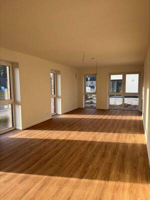 Großzügige, helle Erdgeschosswohnung am Fliegerhorst zur Miete !