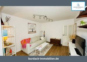 Pempelfort-Klassiker: 2-Zi.-Wohnung mit doppeltem Balkon