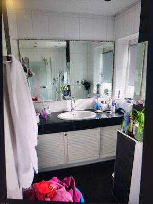 Helle Maisonettewohnung mit ausgebautem Dachstudio, Westbalkon, Stellplatz in ruhiger Wohnlage (von privat) – 40670 Meerbusch – Vorschaubild 8