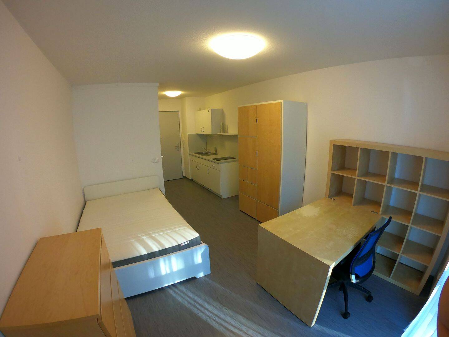 Vollmöbliertes zentrales Studentenapartment in der Henkestraße, Erlangen ab sofort zu vermieten – Erlangen – Vorschaubild 4