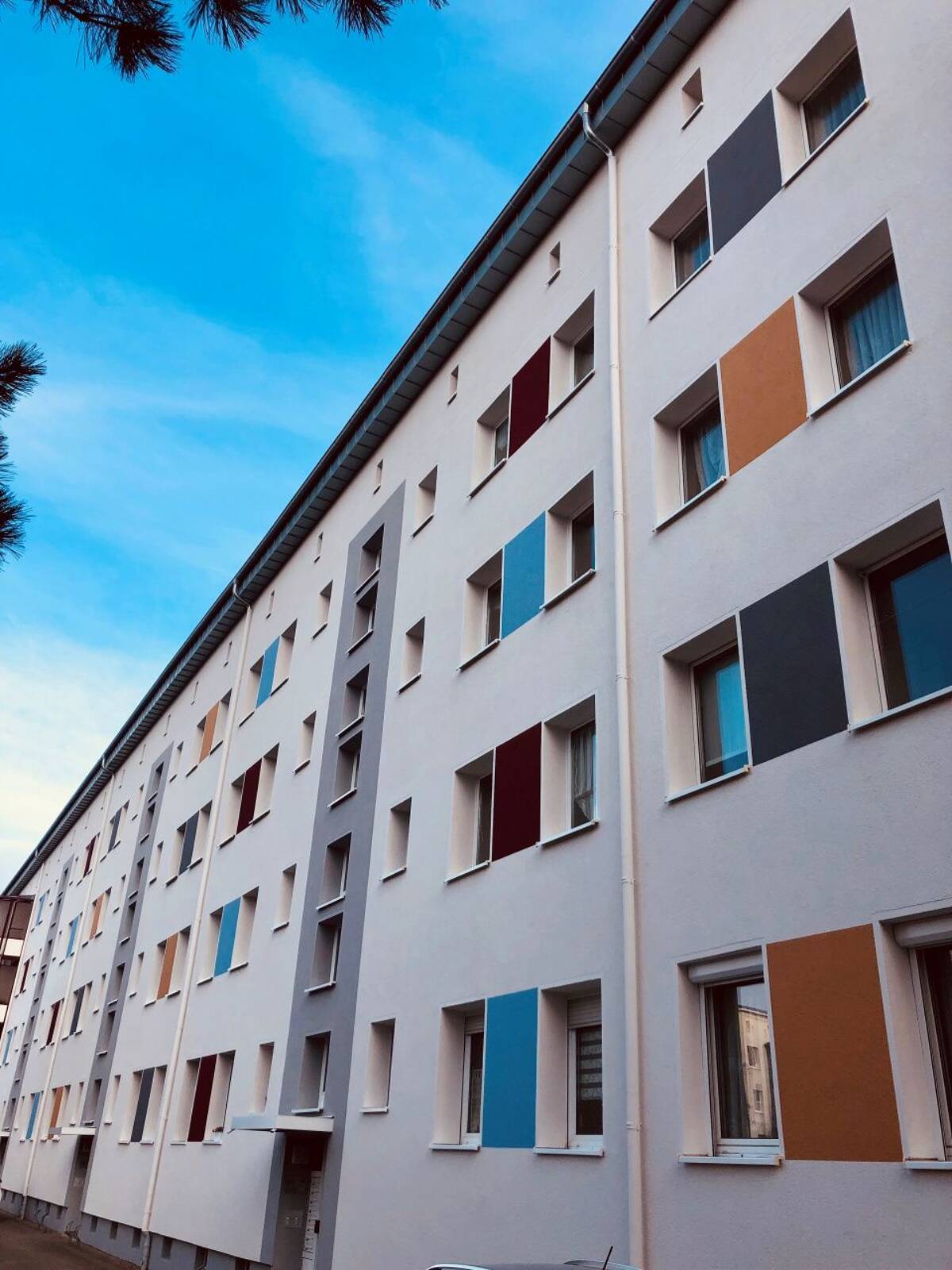 Charmante Wohnung mit Balkon – 6842 Dessau-Roßlau – Bild 1 von 2