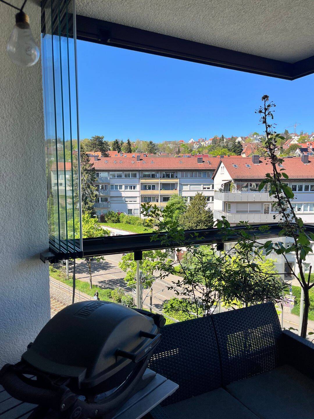Schöne, helle 1,5 Zimmer Wohnung mit Balkon im Stuttgarter Westen zur Untermiete