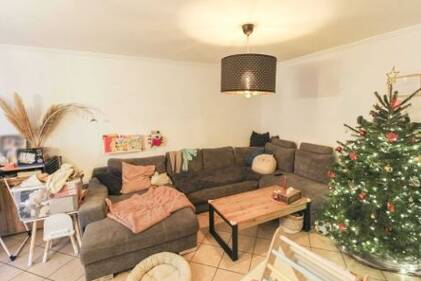 Schöne 3 Zimmerwohnung mit Terrasse und Garten
