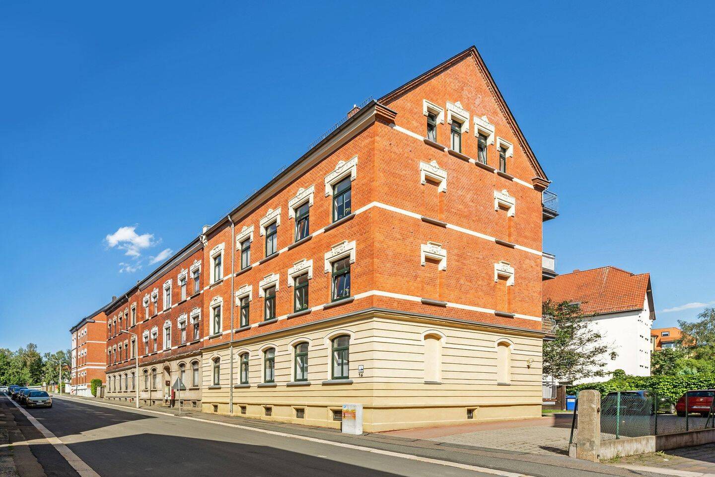 ab 01.09.: Tolle 3-Zi-DG-Maisonette, 2 Balkone, EBK, Stellplatz, Dachboden – Zwickau – Vorschaubild 2