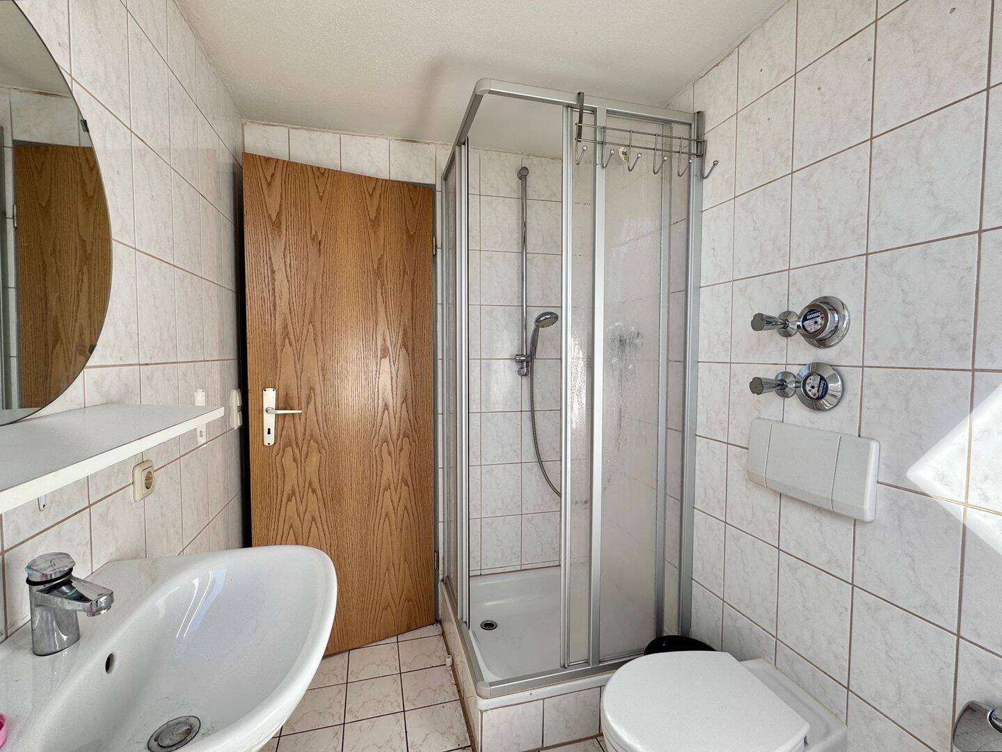 Solides Mehrfamilienhaus mit Altbauflair und Entwicklungspotenzial – Freiberg – Vorschaubild 5