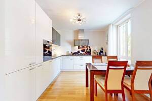 PHI AACHEN - Wohnen am Schlosspark: Attraktiver Wohntraum mit Balkon und Tiefgaragenstellplatz! – 52072 Aachen – Vorschaubild 6
