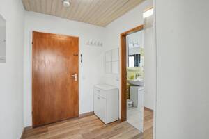 Sofort bezugsfrei! 1-Zimmer-Dachgeschoss-Wohnung in Erlangen-Alterlangen – 91056 Erlangen – Vorschaubild 9