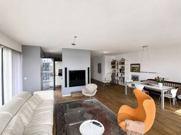 Etagenwohnung in 24159 Kiel / Holtenau mit 136 m² kaufen