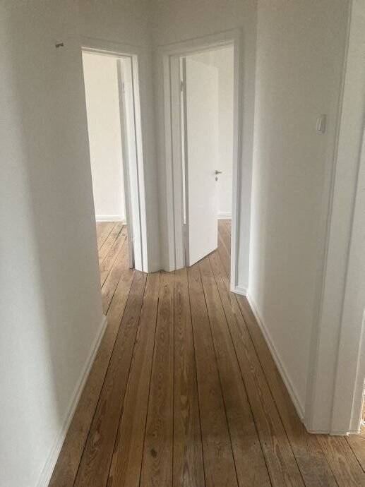 Attraktive sanierte 2-Zimmer-Altbauwohnung im Reiherstiegviertel am Hafenrand – Hamburg – Vorschaubild 4