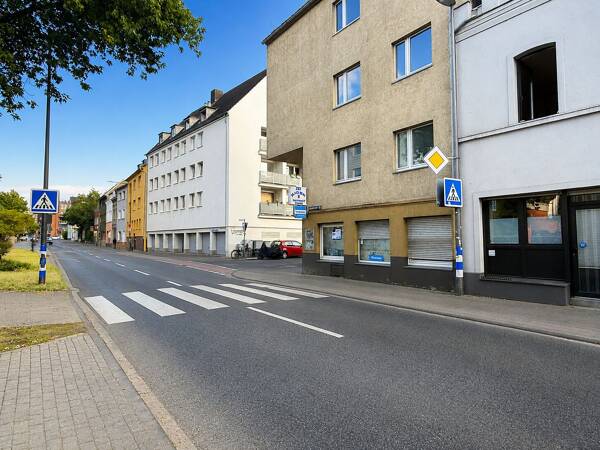 Mehrfamilienhaus in 50827 Köln mit 290 m² kaufen