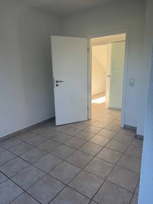 Schöne 2-Zimmer Dachgeschoss Wohnung in Do-Hacheney – 44265 Dortmund – Vorschaubild 6