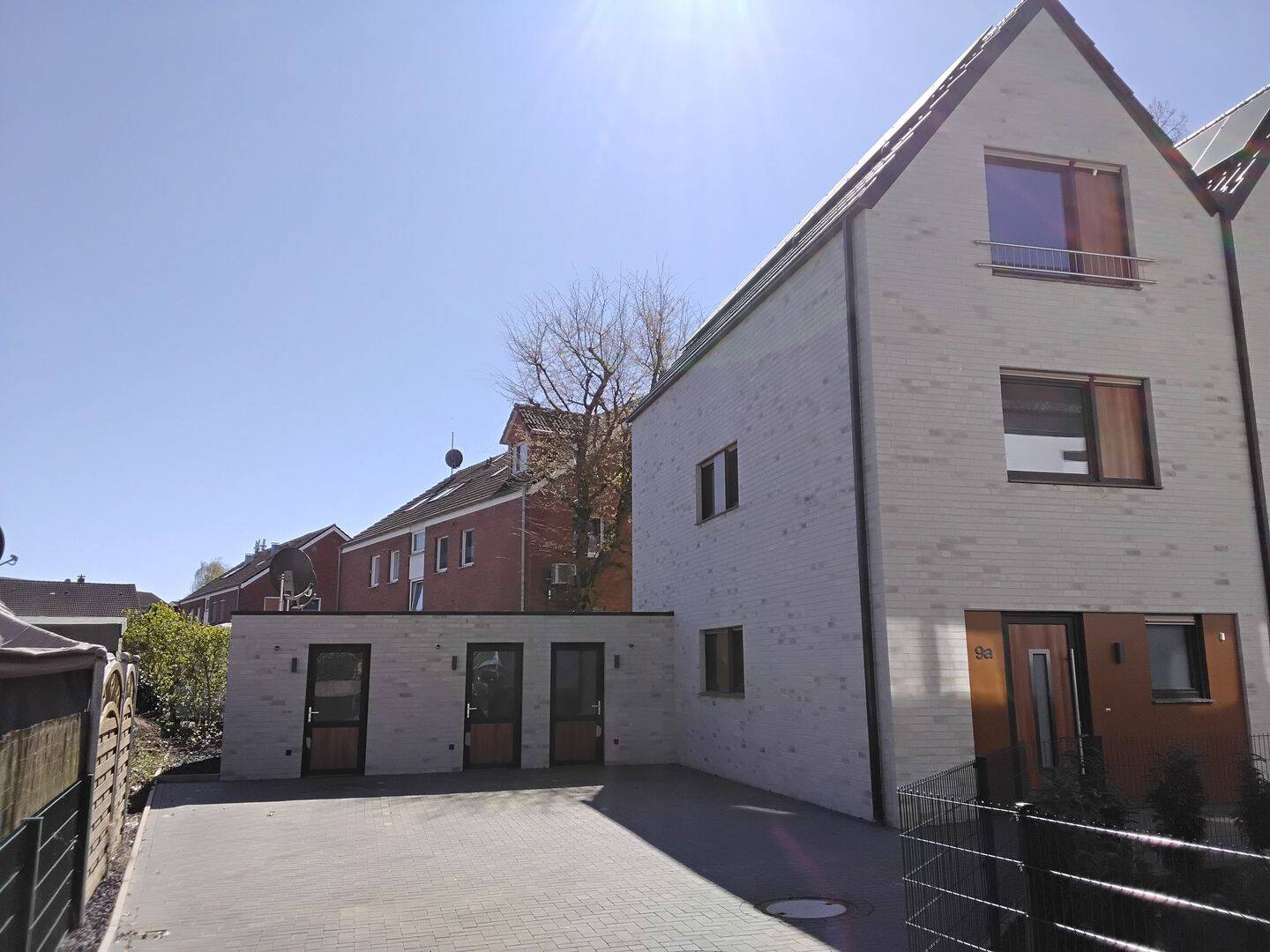 ***BÜSCHER IMMOBILIEN*** Modernes Stadthaus mit kleinem Garten & Photovoltaik – KfW-40 Effizienz in Münster-Angelmodde – Münster – Vorschaubild 2