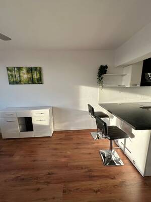Möblierte 1-Zimmer-Wohnung mit Balkon – 22119 Hamburg – Vorschaubild 6