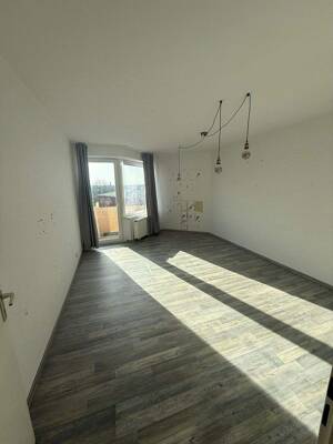 **BEZUGSFREIE 3 ZIMMER WOHNUNG IN SALZGITTER-LEBENSTEDT** – 38226 Salzgitter – Vorschaubild 5