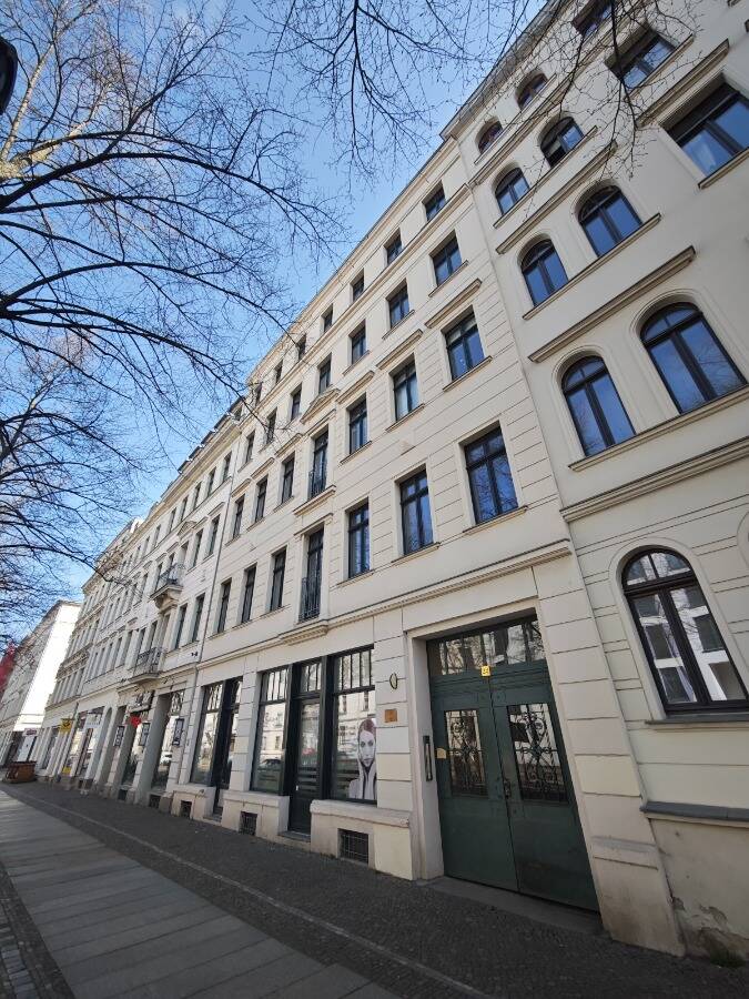 / 1-Raum Wohnung mit EBK im Hinterhaus / frei ab sofort – Leipzig – Bild 1 von 9