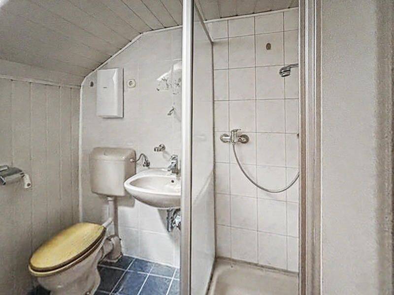 Handwerker aufgepasst - Einfamilienhaus mit viel Potenzial in Otterbach zu verkaufen – Otterbach – Vorschaubild 8