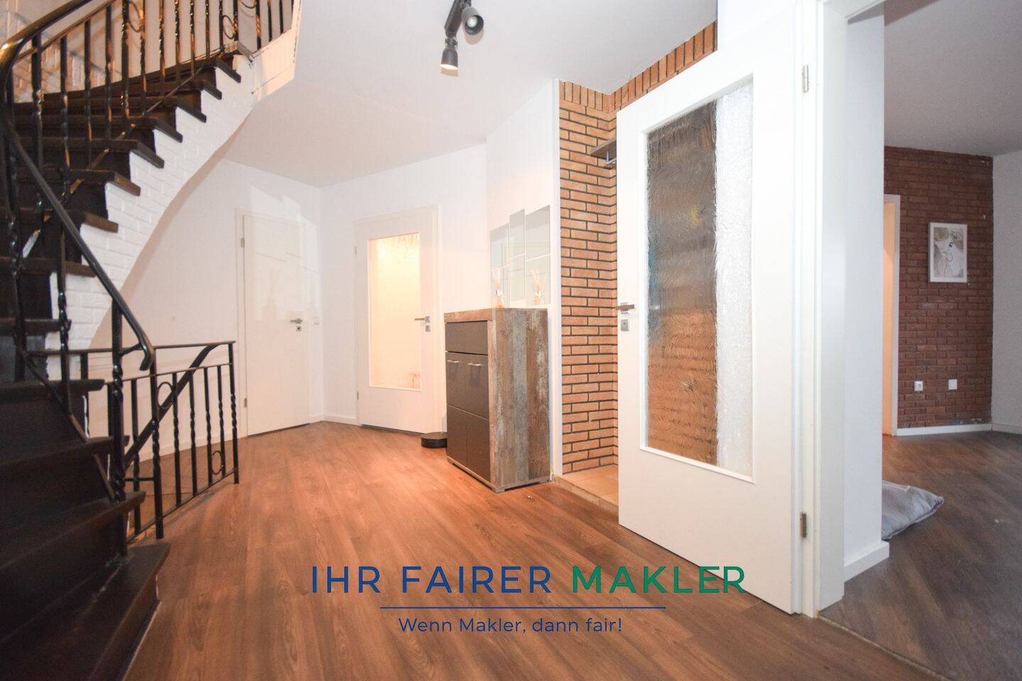 Teilsaniertes - stilvolles ca. 163m² großes Einfamilienhaus in guter Lage von Bremen-Burgdamm – Bremen – Vorschaubild 4