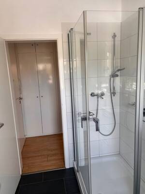 Großzügige 2-Zimmer Wohnung mit Wohnküche und Südbalkon – 45326 Essen – Vorschaubild 8