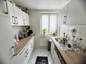 PERFEKT: Schöne, gemütliche 3-Zi.-Whg. in S-Rohracker * EBK * TL-Bad * Balkon * Garage – 70329 Stuttgart – Vorschaubild 4