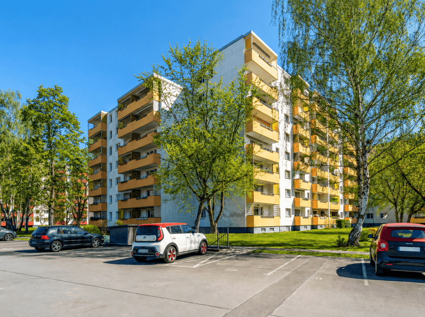 Bezugsfrei in Marienfelde! Helle 2,5-Zimmer-Wohnung mit Balkon & Aufzug in grüner Wohnanlage – Berlin – Vorschaubild 5
