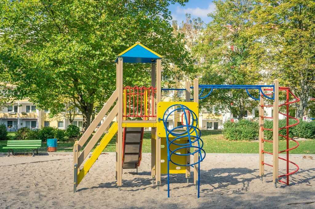3-Raum-Wohnung mit Balkon und Einbauküche – Chemnitz – Vorschaubild 5