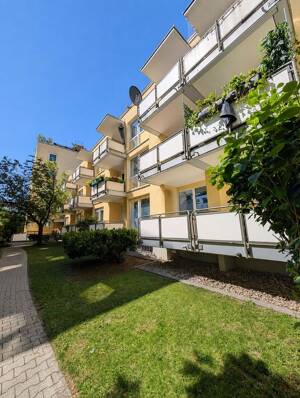 Großzügig geschnittene 1-Zimmer-Wohnung mit ruhiger Innenhofloggia & Duplex-Stellplatz – 80339 München – Vorschaubild 4
