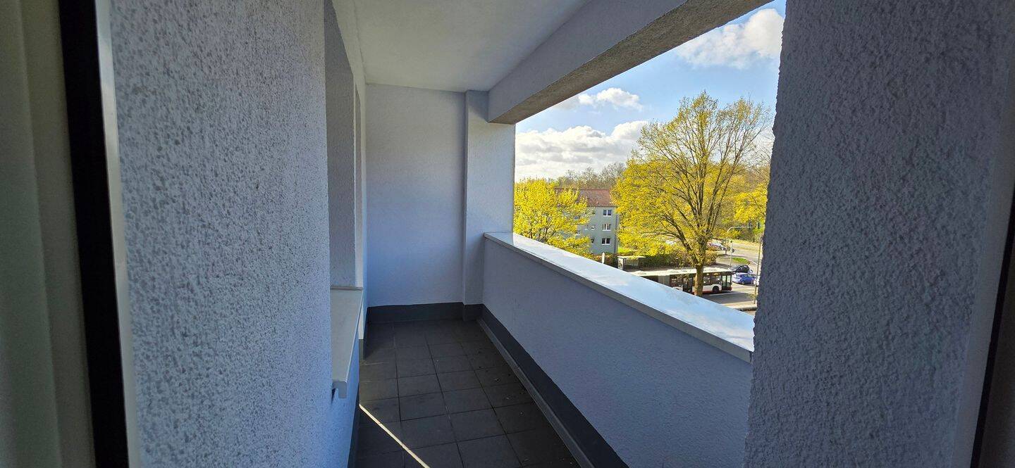 2 Zimmer-Wohnung mit Balkon nähe Ruhrpark (5min) (25) – Bochum – Vorschaubild 2