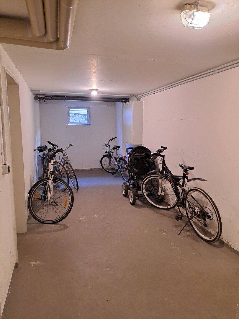 Reserviert-Charmante 3-Zi-Maisonettewhg, TG-Stellplatz & Balkon in grüner Lage von Hamburg Meiendorf – Hamburg – Vorschaubild 9