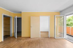 Bad en suite! Charmante 1,5-Zimmer-Eigentumswohnung in unmittelbarer Dultplatznähe – 93059 Regensburg – Vorschaubild 4