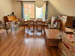 4 Zimmer Wohnung mit ausgebautem Spitzboden! – 22145 Hamburg – Vorschaubild 2