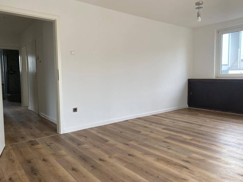 gepflegte, große 3 zimmer Wohnung – Siegen – Vorschaubild 5