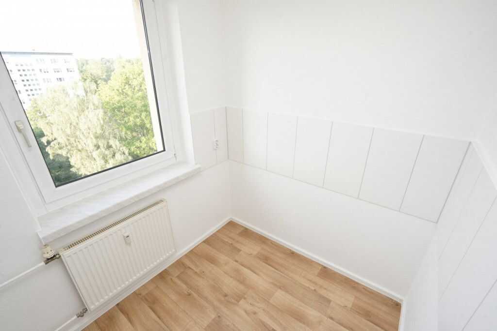 Modern / Badewanne / Aufzug