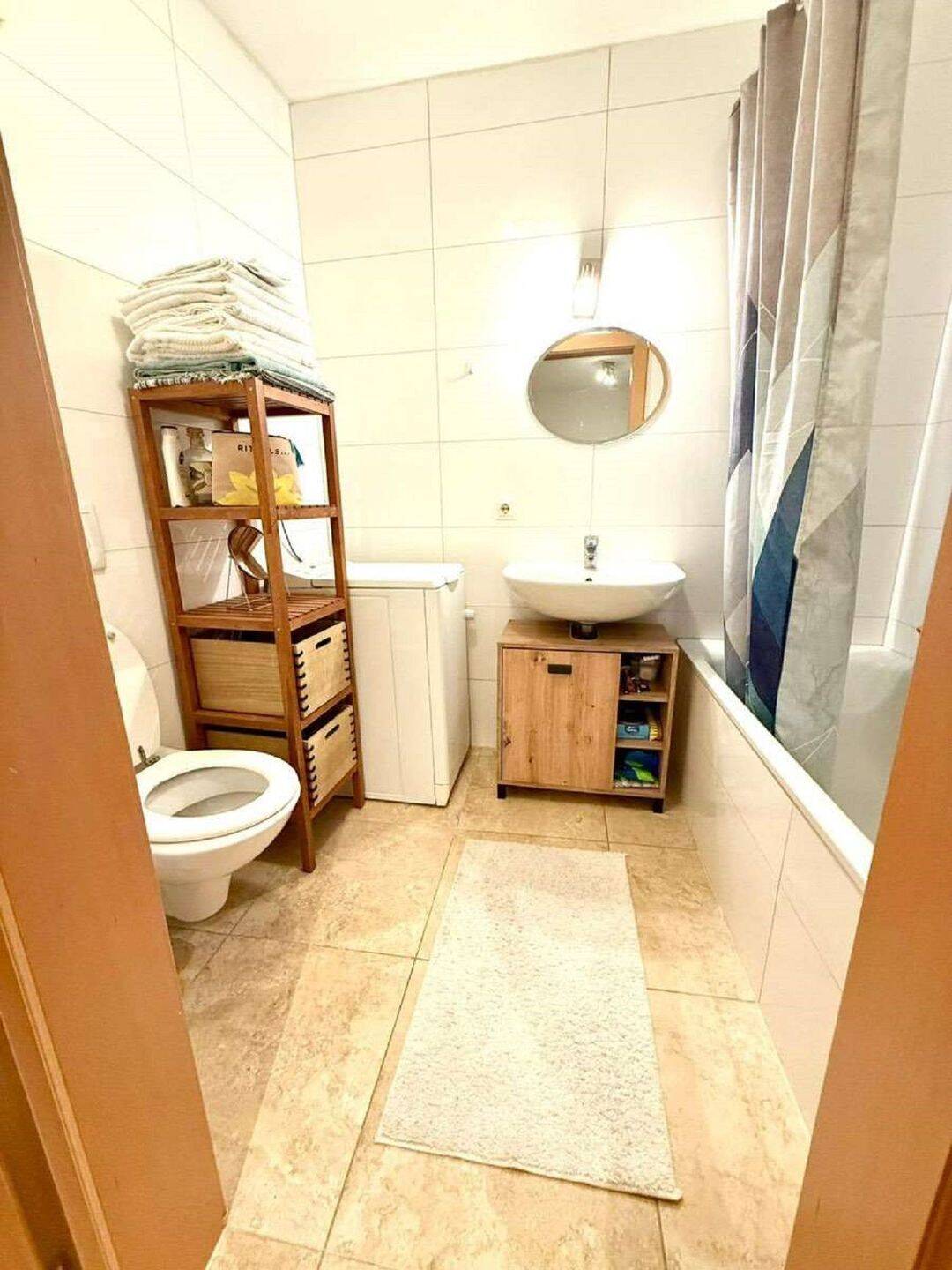 Diese charmante und besonders helle 1,5-Zimmer-Wohnung überzeugt durch eine durchdachte Raumaufteilung – Koblenz – Vorschaubild 4