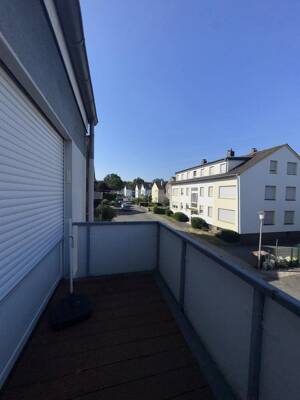 Wohnung - 2 ZKB mit Balkon ab sofort – 59557 Lippstadt – Vorschaubild 3