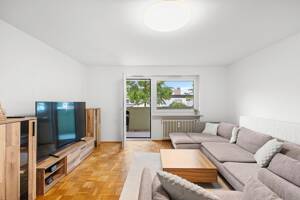 Vermietete 2-Zimmer Eigentumswohnung in zentraler Lage inkl. Stellplatz
